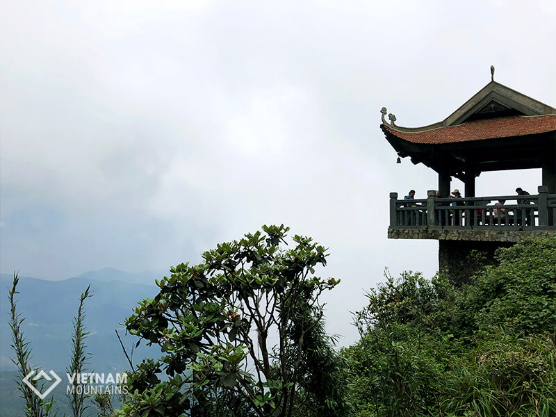 The cable car system in Fansipan mountain