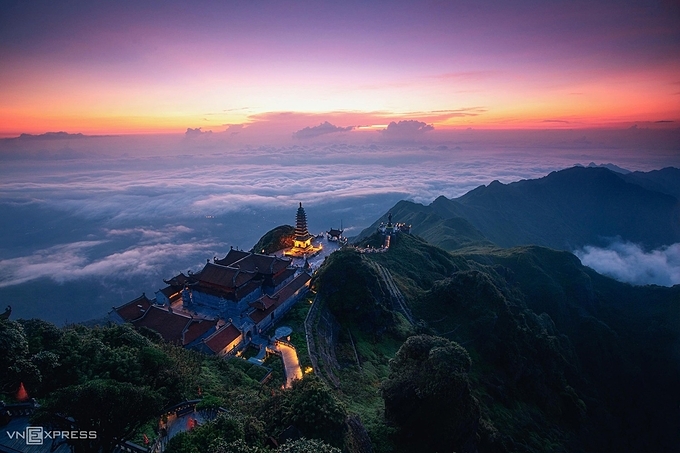 Vietnam mountain range turns dreamy in fall